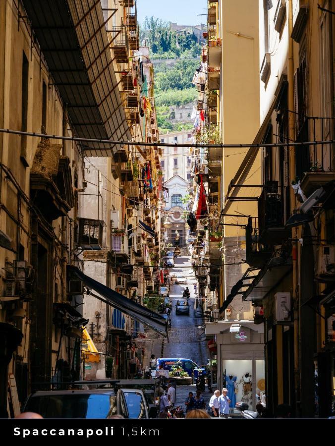 The Idyll Boutique Apartment - Suite In Napoli'S Spanish Quarters Ngoại thất bức ảnh