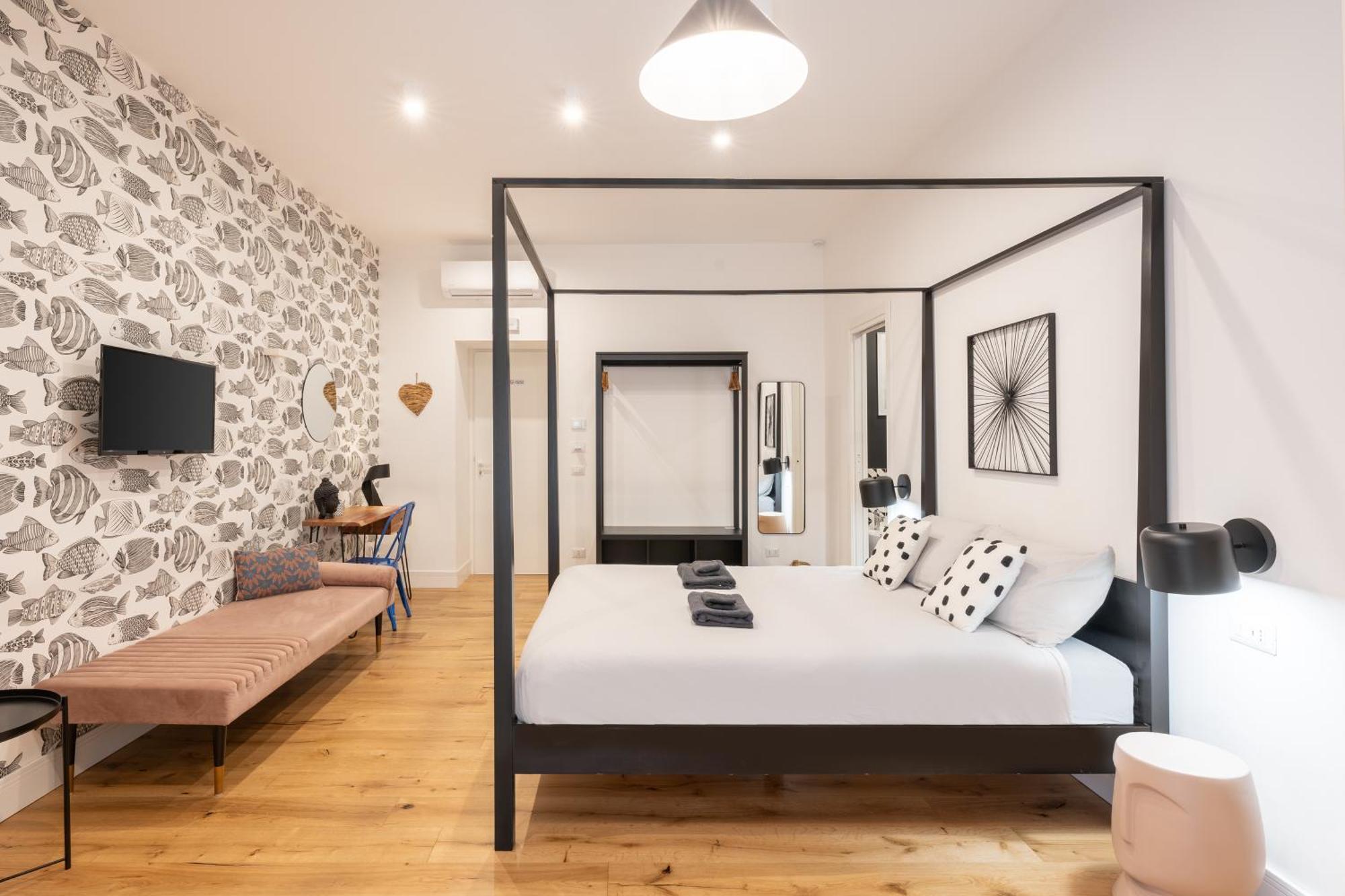 The Idyll Boutique Apartment - Suite In Napoli'S Spanish Quarters Ngoại thất bức ảnh
